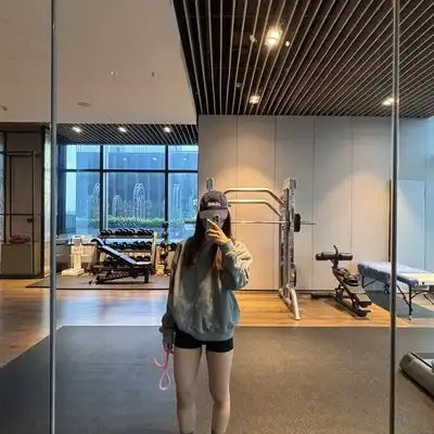顾静